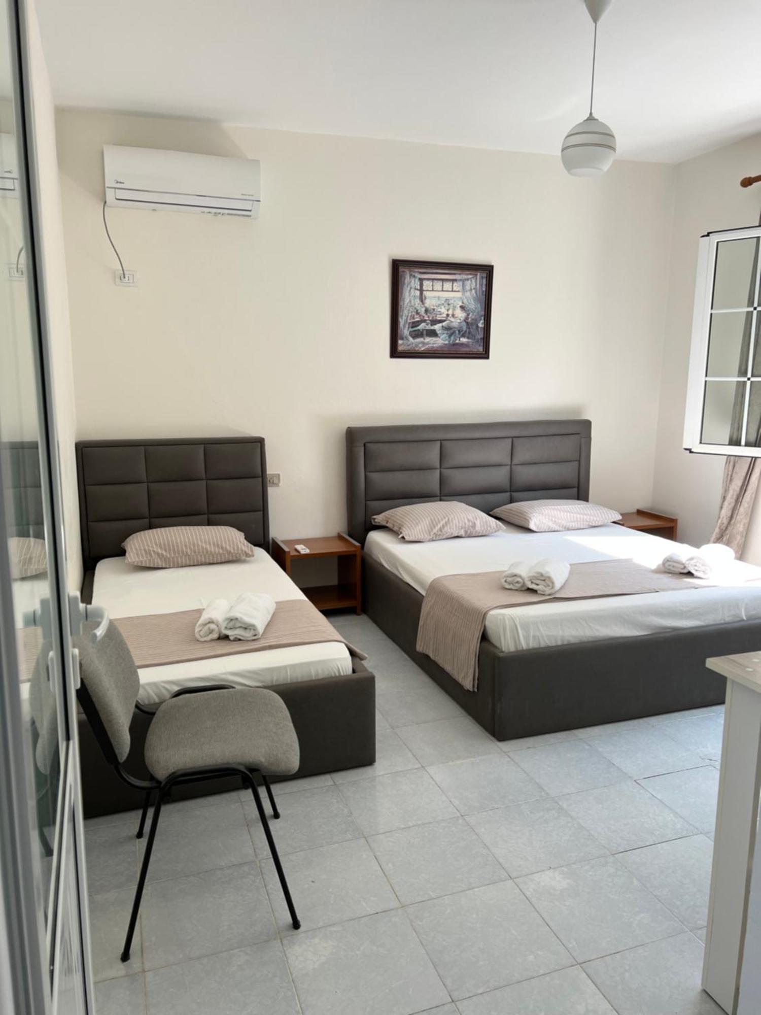 Mimi'S Apartments Влёра Экстерьер фото